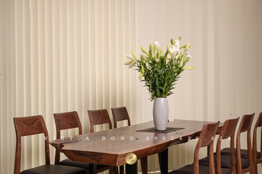 Bàn ăn gỗ óc chó BA-05