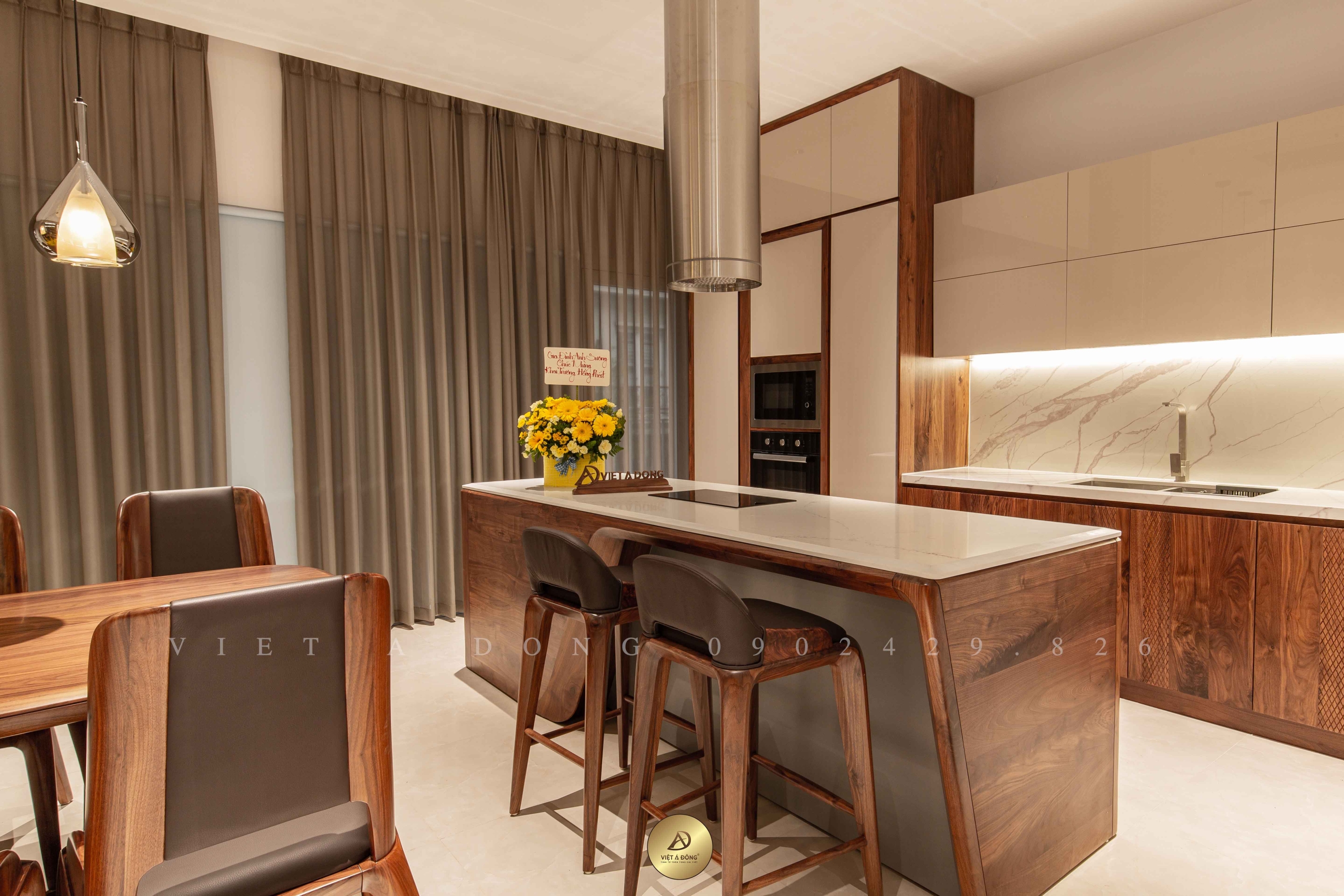 tủ bếp gỗ óc chó TB-20